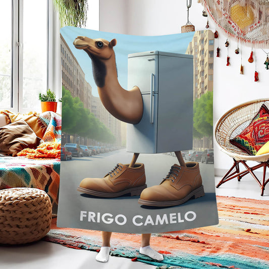 Мем-плед з персонажем Frigo Camelo — верблюд з головою верблюда й шию холодильника