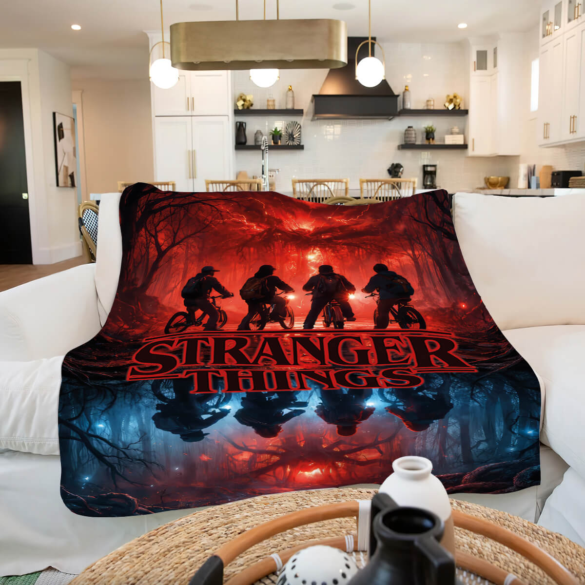 Плед Stranger Things, другий ракурс
