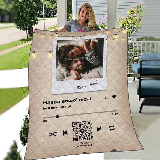 Музичний стьобаний плед із фото й QR-кодом пісні
